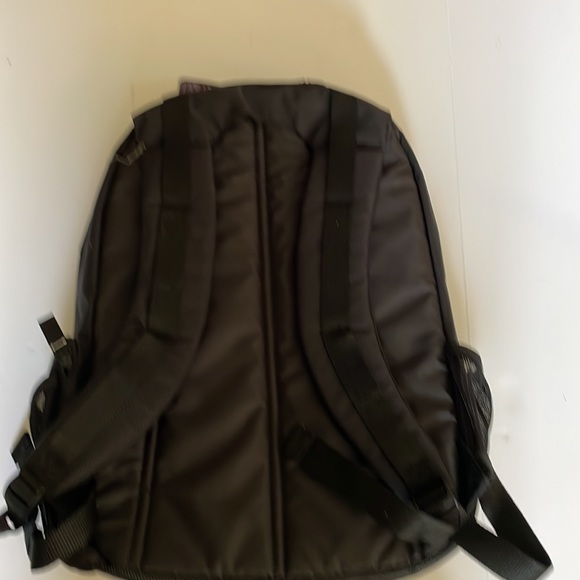 Targus black backpack 13.6 x 8.66 x 18.31 NEW with tags - Picture 7 of 13